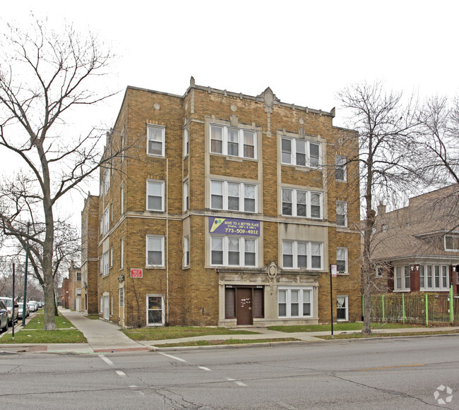 Primary Photo - 1057-1059 N Austin Blvd