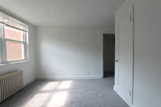 Building Photo - 510 S Pleasant Pl