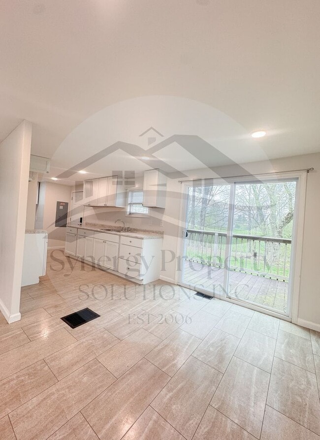 Building Photo - Lexington Ranch