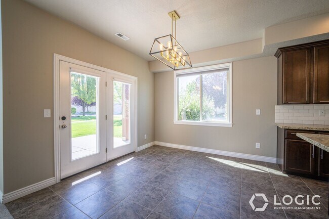 Building Photo - 10233 S Mystic Brook Way