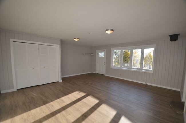 Building Photo - Fairplay home available Now- large fenced yard - Mountain views! Year lease!