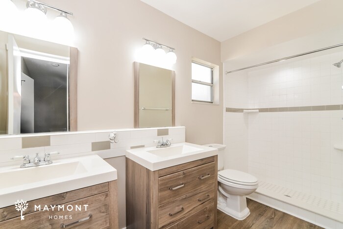 Building Photo - 4730 Mesa Verde Dr