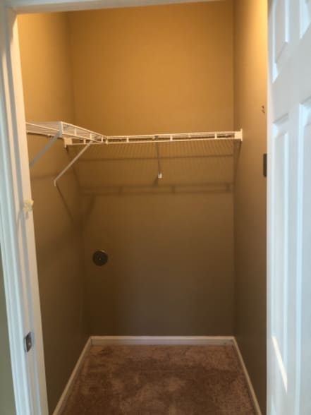 Building Photo - 303 Helen Keller Blvd