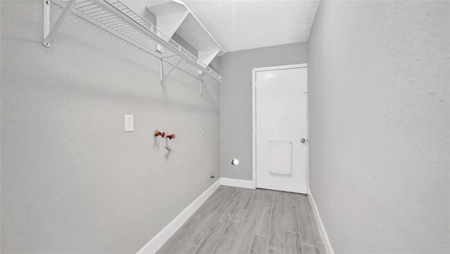 Building Photo - 4819 Hannas Reef Dr