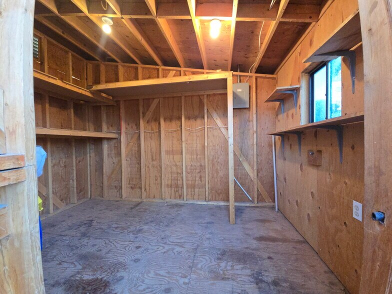 Interior of Loafing Shed - 11 Sun Way