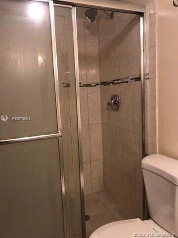 Building Photo - 1911 Sabal Palm Dr
