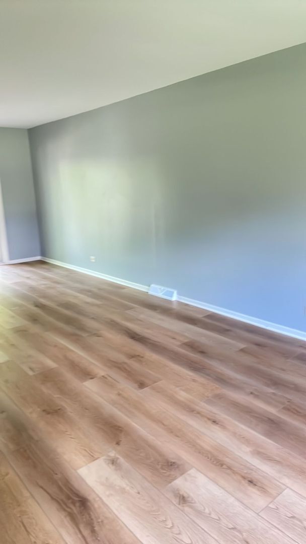 Building Photo - 3 Bedroom Home for Rent
