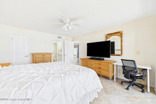 Building Photo - 55 N 4th St