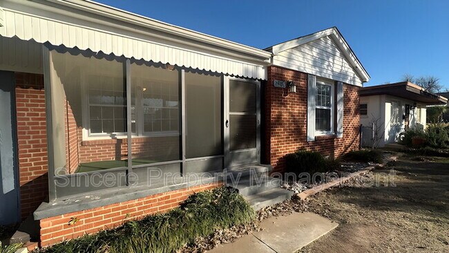 Building Photo - 2605 NW 34th St