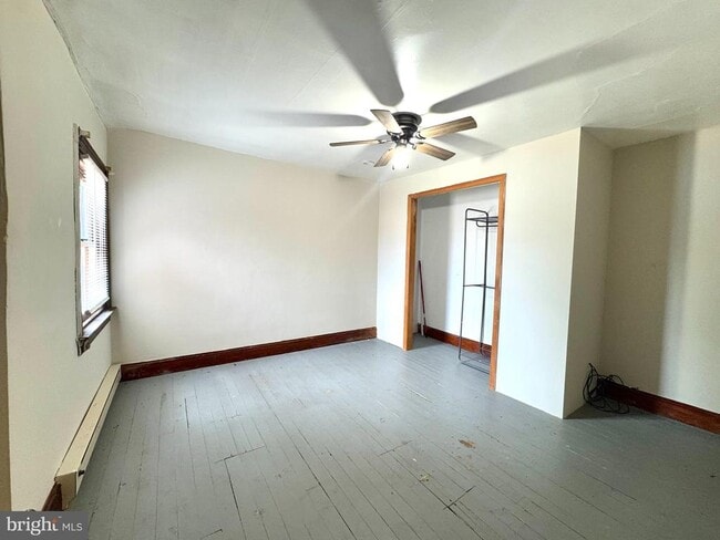Building Photo - 425 Juniper St