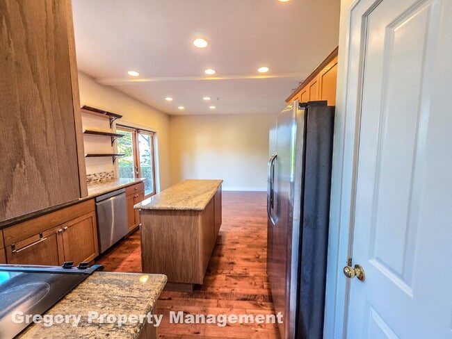 Building Photo - 12026 89th Pl NE