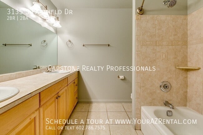 Building Photo - 3135 S Fairfield Dr