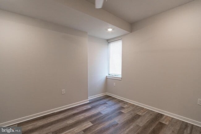 Building Photo - 644 N 38th St