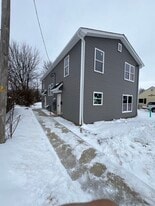 Building Photo - 161 High St