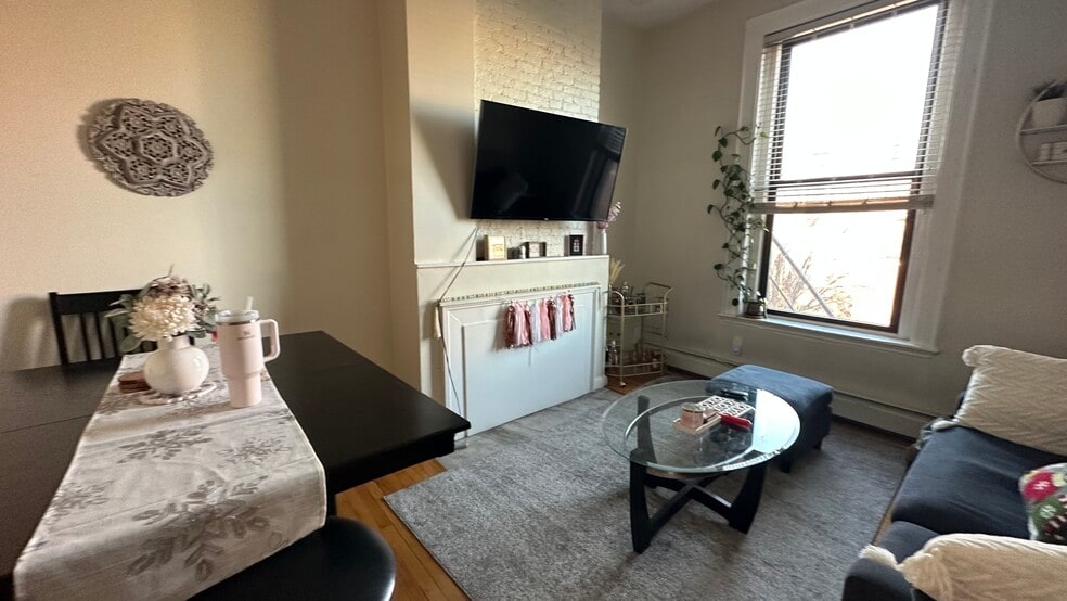 Building Photo - 427 Shawmut Ave