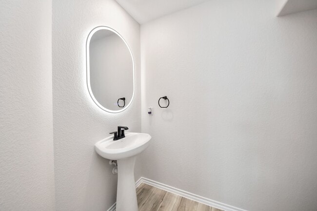 Building Photo - 26722 Lantana Cyn Dr