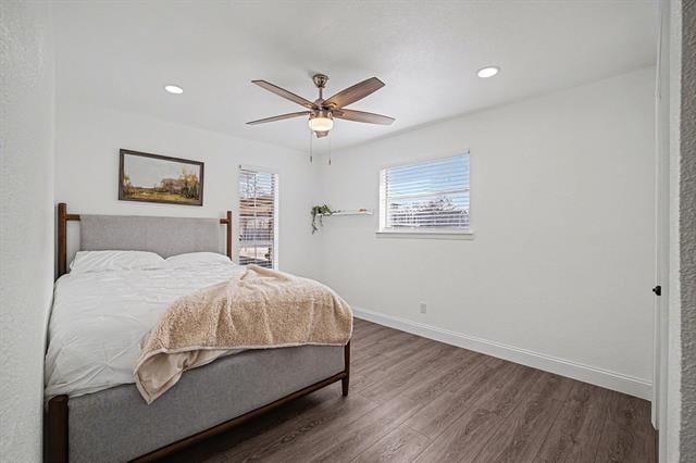 Building Photo - 718 E Pecan St