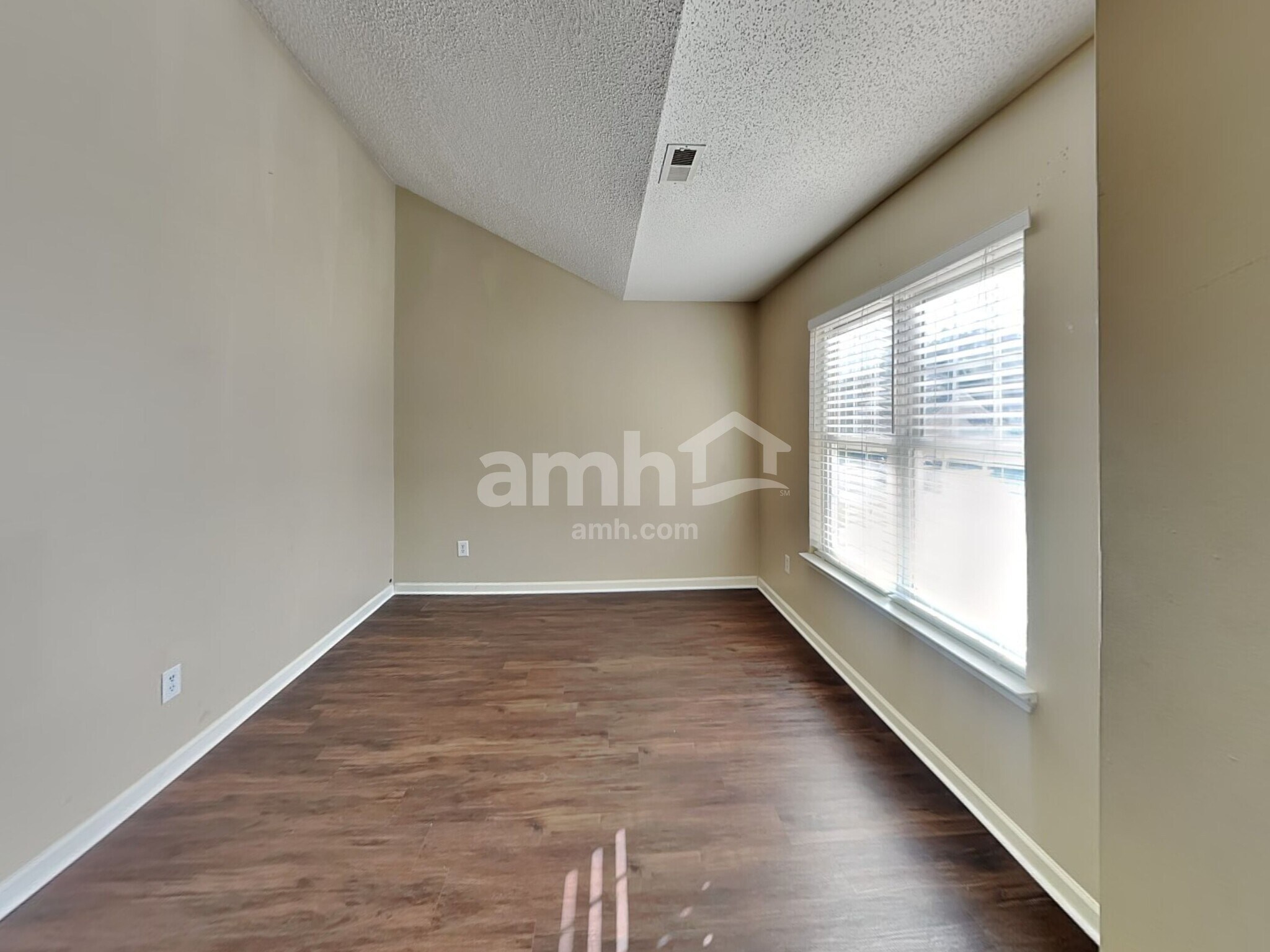 Building Photo - 6204 Patric Alan Ct