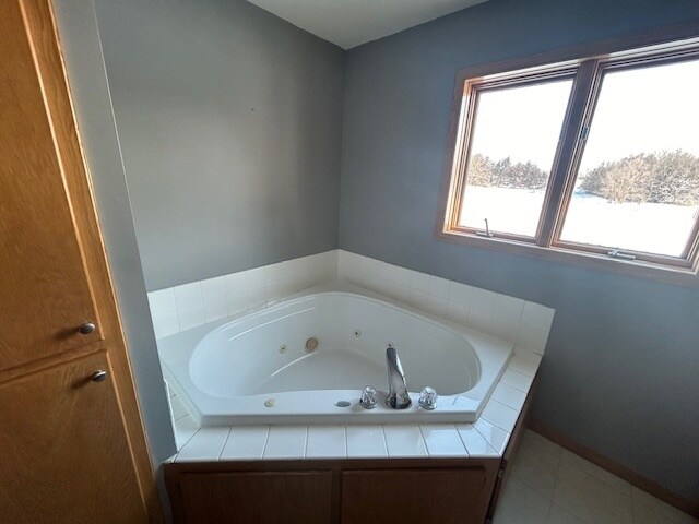 Building Photo - 5960 23rd St NE