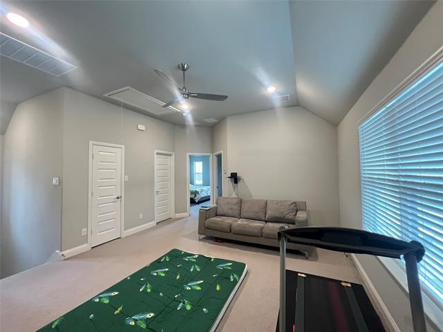 Building Photo - 4275 Curtiss Dr