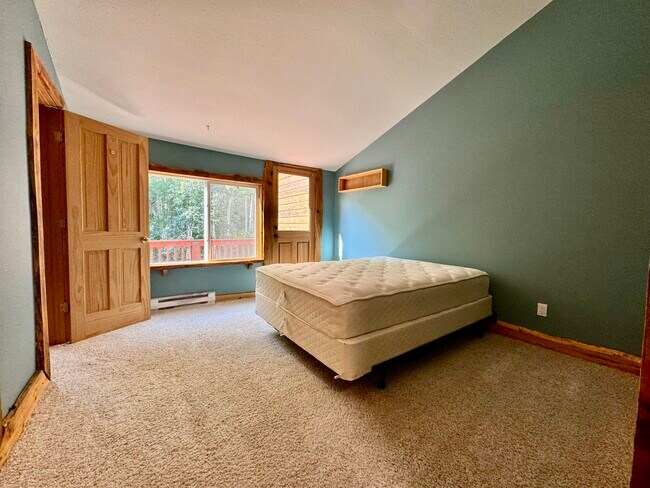 Building Photo - 23150 Schussmark Trl