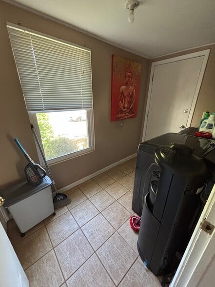 Building Photo - 2995 Carrie Farm Rd NW