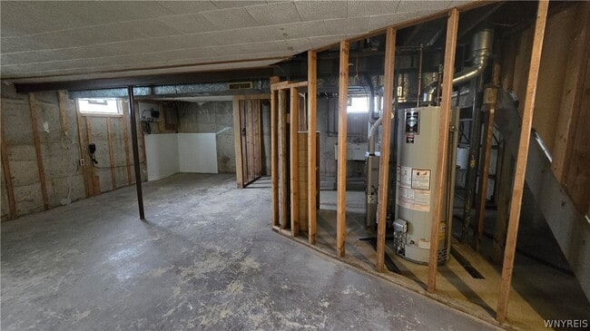 Building Photo - 182 Woodcrest Dr