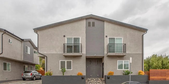 Building Photo - 5026 Cleon Ave