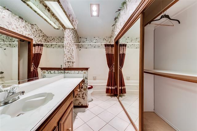 Building Photo - 3217 Laurel Oaks Ct