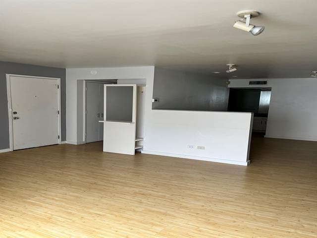 Building Photo - 4343 Travis St