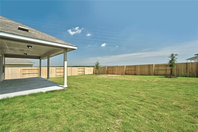 Building Photo - 224 Rollingwood Dr