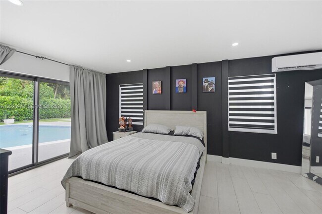 Building Photo - 9935 Ramblewood Dr