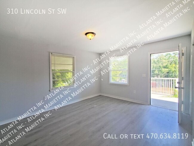 Building Photo - 310 Lincoln St SW