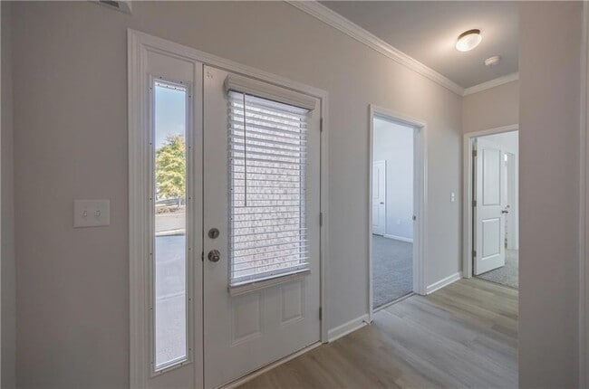 Building Photo - 853 Crossroads Ct