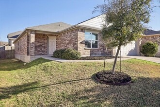 Building Photo - 13205 Henneman Dr