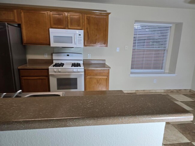 Building Photo - 3442 Flowstone Ln