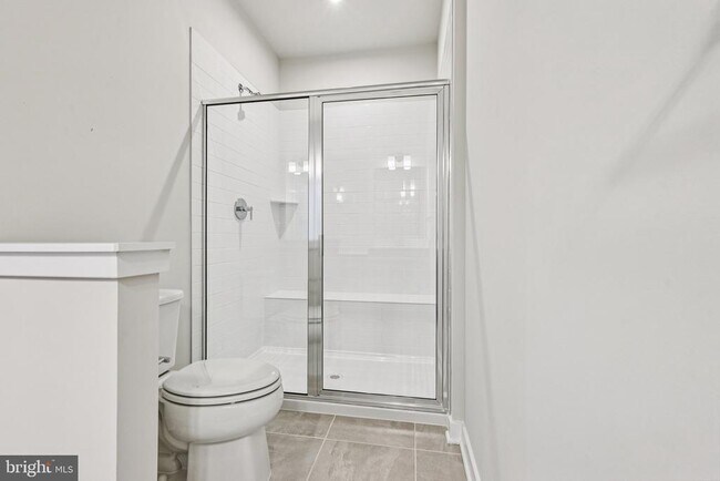 Building Photo - 9389 Edenderry Dr