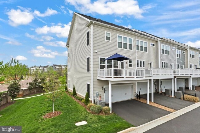 Building Photo - 17330 Turnstone Dr