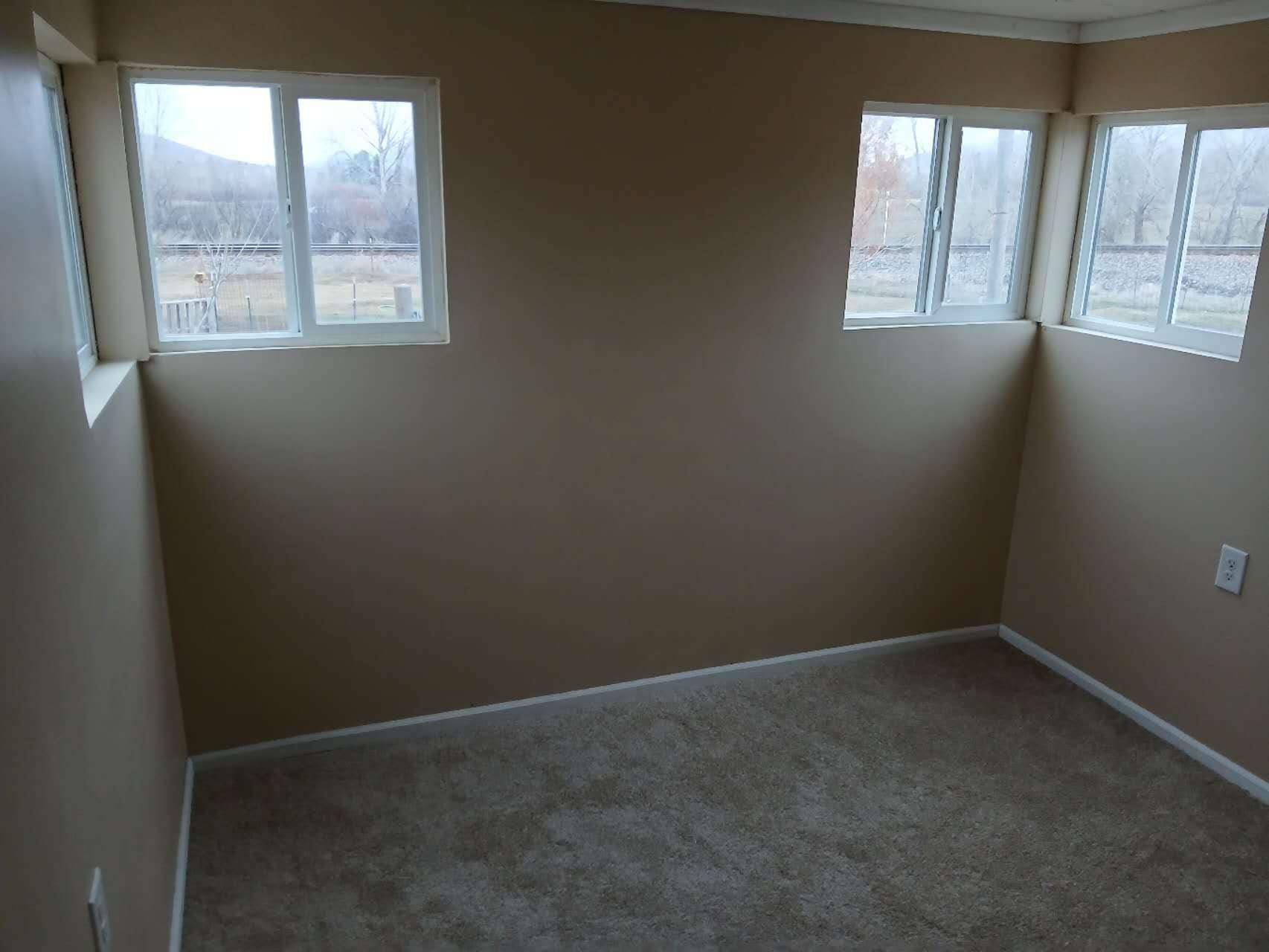 Building Photo - 2 A St