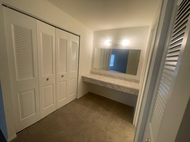 Building Photo - PRICE REDUCTION AS OF 01/2026! Conveniently Located Gaithersburg 3 Bed/2 Bath Condo, Minutes away...