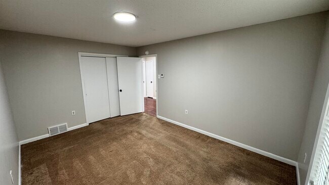 Building Photo - 2302 Hawksmoor Pl