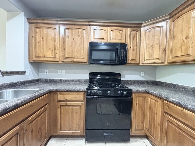 Building Photo - 4518 Cave Run Ln