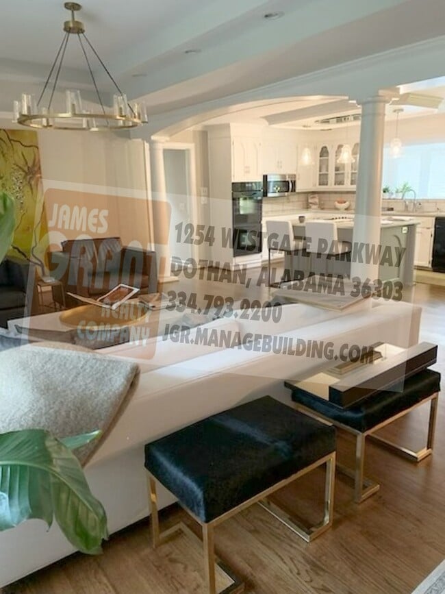 Building Photo - 1604 Haisten Dr