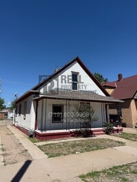 Building Photo - 1411 E Routt Ave