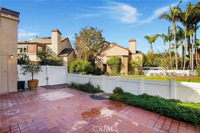 Building Photo - 916 Powell Ct