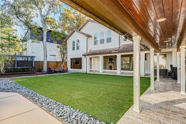 Building Photo - 5410 Valerie St