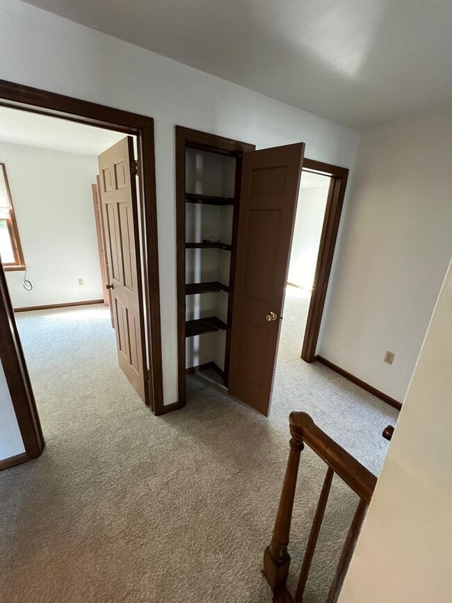 Building Photo - 4 BR 2 1/2 BA Single Family Home Birdsboro
