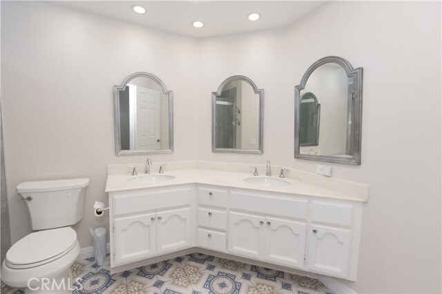 Building Photo - 21166 Vista Del Sol