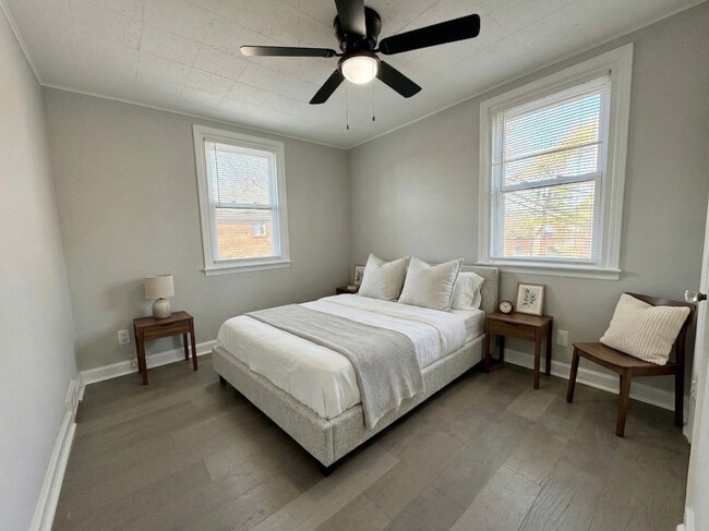 Building Photo - 658 Childs Ave