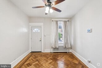 Building Photo - 5340 N 12th St